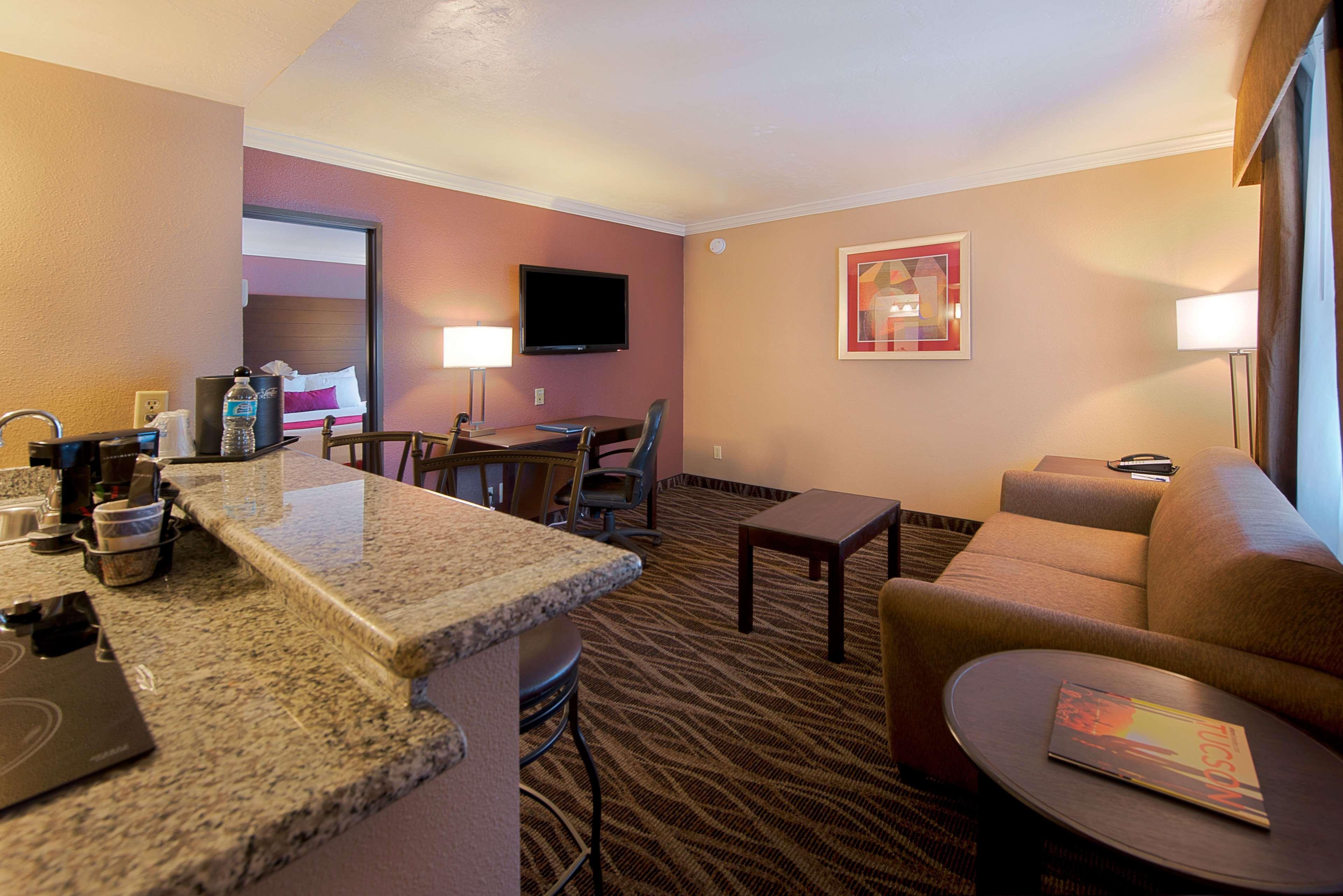 Best Western Innsuites Tucson Foothills Hotel & Suites Casas Adobes Eksteriør bilde