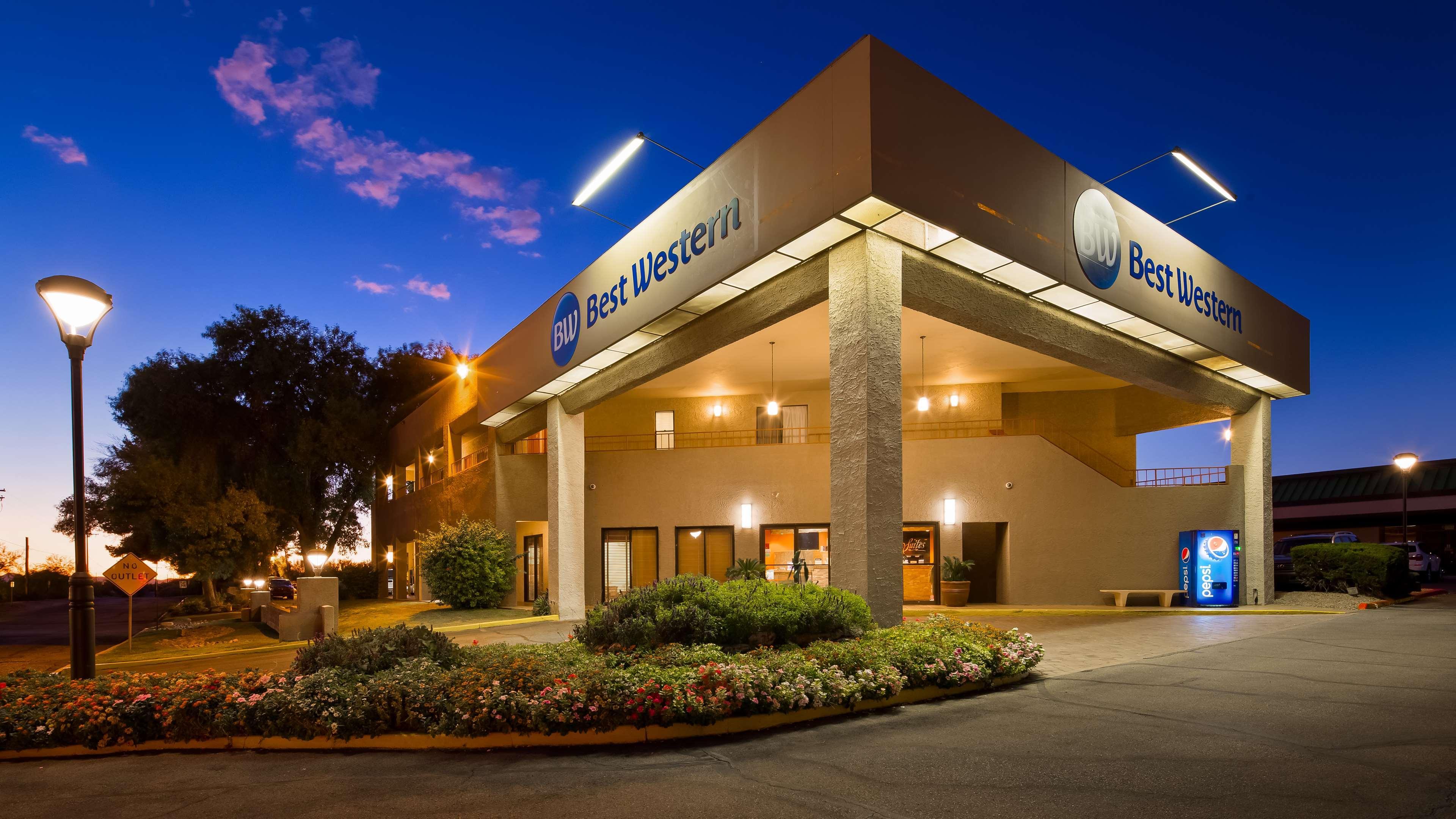 Best Western Innsuites Tucson Foothills Hotel & Suites Casas Adobes Eksteriør bilde